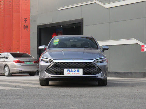National VI BYD QIN PLUS 2021 EV DM-I 55KM 1.5L 81kW 4 ประตู 5 ที่นั่ง