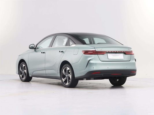 Geely Geometry G6 ซีดานไฟฟ้าจีน 410KM-500KM เหมาะสําหรับ UBER