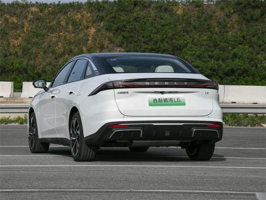 Geely Galaxy L6 ซีดานไฟฟ้าจีน พล็อกในซีดานไฮบริด 1370KM L2 การขับรถช่วย