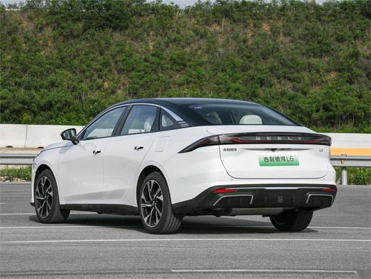 Geely Galaxy L6 ซีดานไฟฟ้าจีน พล็อกในซีดานไฮบริด 1370KM L2 การขับรถช่วย