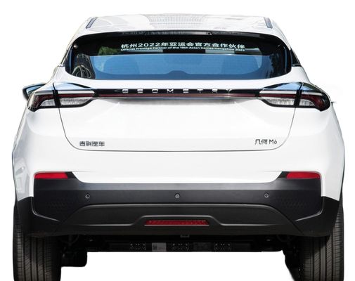 Geely Geometry M6 รถยนต์ SUV รถยนต์ขนาดเล็กไฟฟ้า ระยะทาง 580KM สําหรับการขนส่งในเมือง