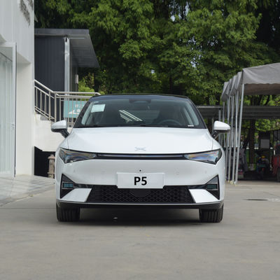 Xpeng P5 SUV ไฟฟ้าจีน รถไฟฟ้า ระยะทางของ 460KM-500KM