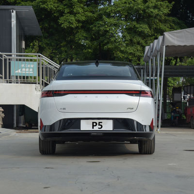 Xpeng P5 SUV ไฟฟ้าจีน รถไฟฟ้า ระยะทางของ 460KM-500KM