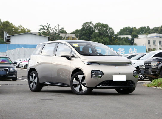 BaoJun Clouds Ev แฮทช์แบ็ค เล็กๆ เซดานไฟฟ้า มีระยะทาง 360KM-460KM