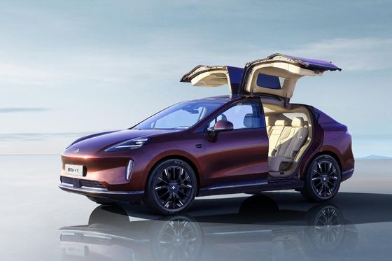 ไฮเปอร์ HT จีน Luxury Pure Electric SUV ระยะเวลาการใช้งานแบตเตอรี่ 550km-770km หลัง Gull Wing Doors