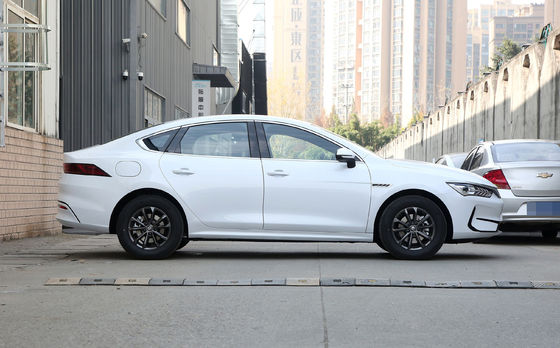 2024 BYD Qin Plus 55km/120km Honor รุ่นจีน D-MI พล็อกในรถยนต์ไฮบริด
