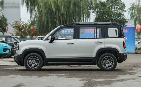 Baojun Yueye Plus เป็นรถยนต์ไฟฟ้าของจีนที่มีการออกแบบแบบกล่องที่โดดเด่น ซึ่งมีระยะทาง CLTC 401 กม.ส่งผลประโยชน์ต่อเงินอย่างดีเยี่ยม