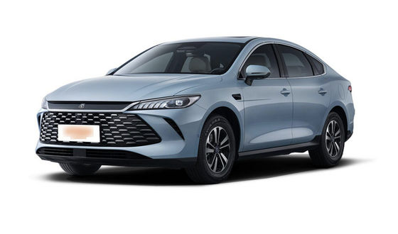 รถยนต์จีนที่ใช้แบตเตอรี่ 1.5L 101 แรงม้า L4 Plug-in Hybrid