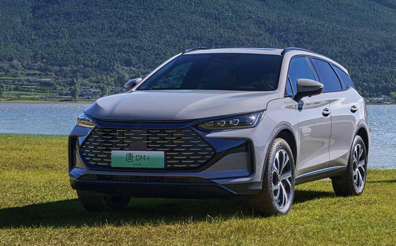 ระยะขับขี่รวม รถยนต์ไฟฟ้าจีน SUV เครื่องชาร์จสมาร์ทโฟนไร้สาย BYD TANG DMI